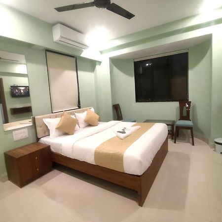 Everest Stays Rooms And Dormitory Βομβάη Εξωτερικό φωτογραφία