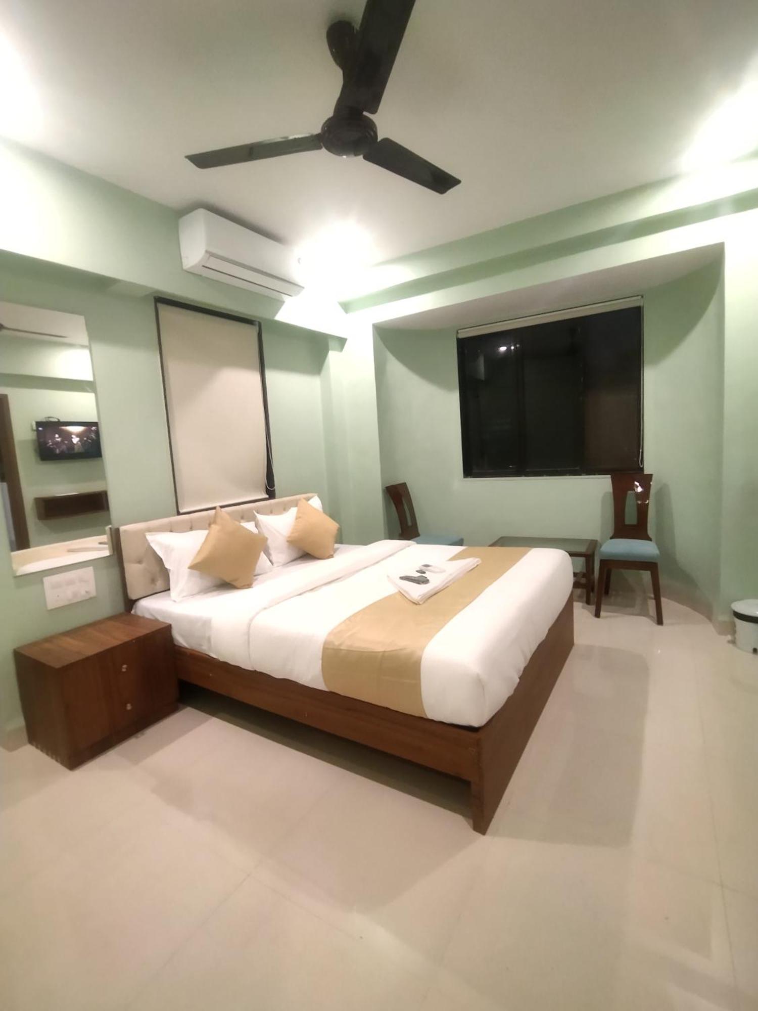 Everest Stays Rooms And Dormitory Βομβάη Εξωτερικό φωτογραφία