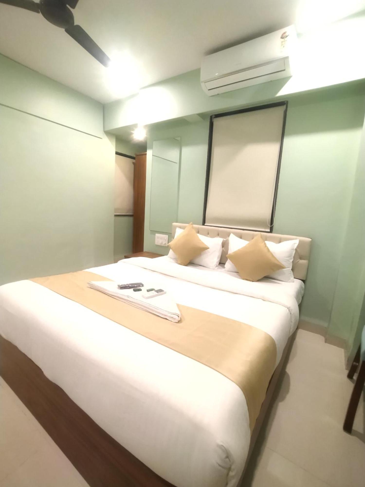 Everest Stays Rooms And Dormitory Βομβάη Εξωτερικό φωτογραφία