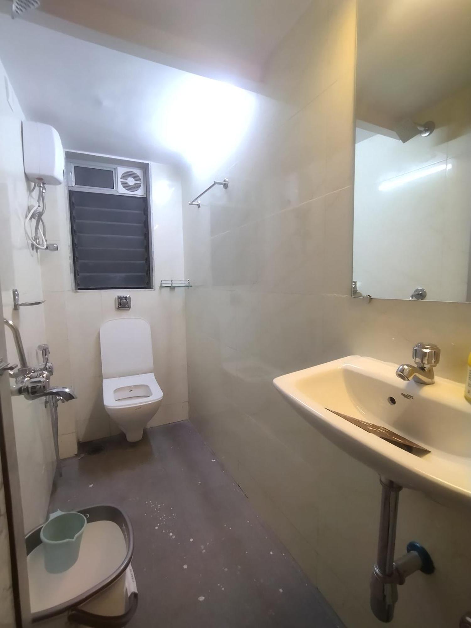 Everest Stays Rooms And Dormitory Βομβάη Εξωτερικό φωτογραφία