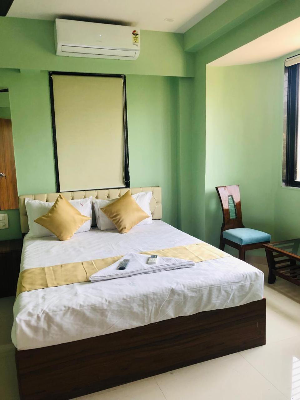 Everest Stays Rooms And Dormitory Βομβάη Εξωτερικό φωτογραφία